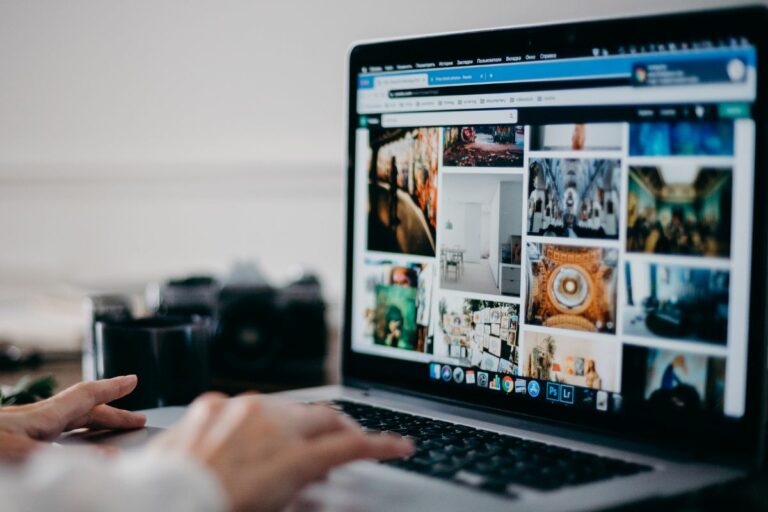 Descubra como saber se um site é confiável. Siga dicas simples para identificar sites seguros e navegar na internet com mais segurança.